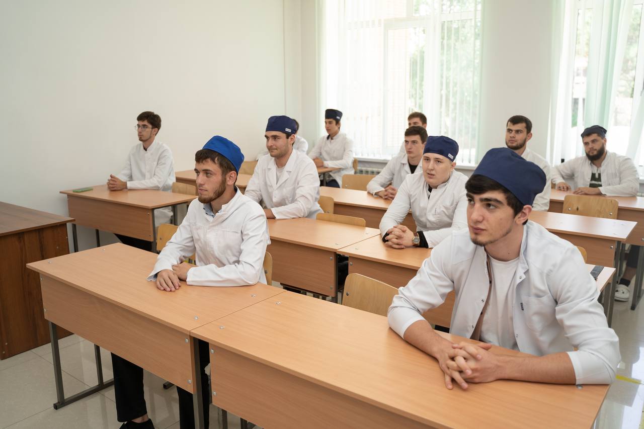 Студенты НКЦ на занятиях
